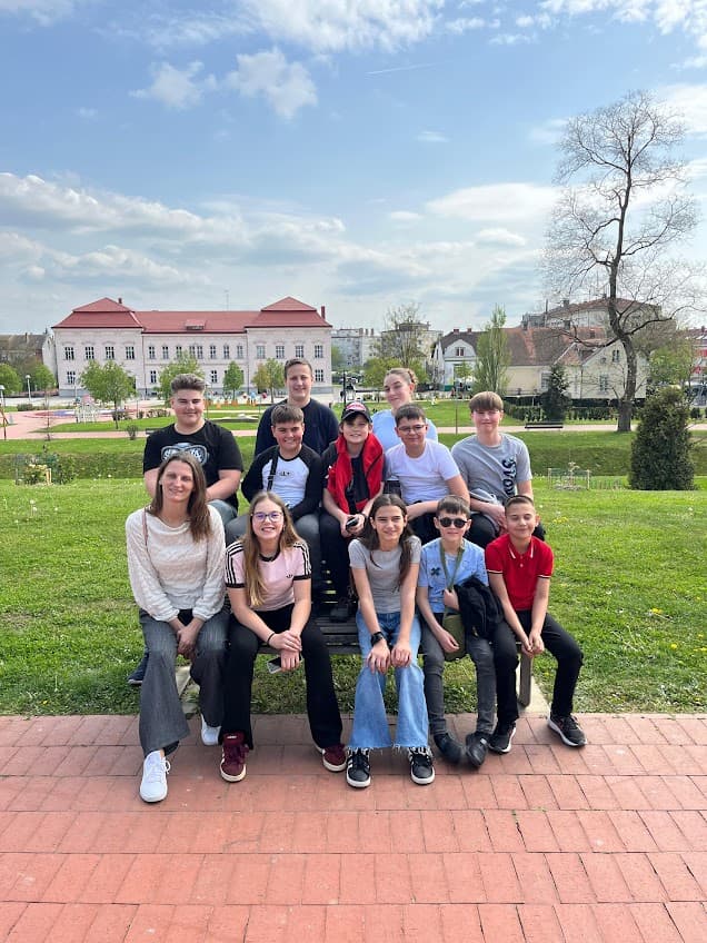 Orkestar Škole harmonike Brodskog harmonikaškog orkestra „Bela pl. Panthy” sudjelovao na 13. međužupanijskoj smotri harmonikaša glazbenih škola u Virovitici